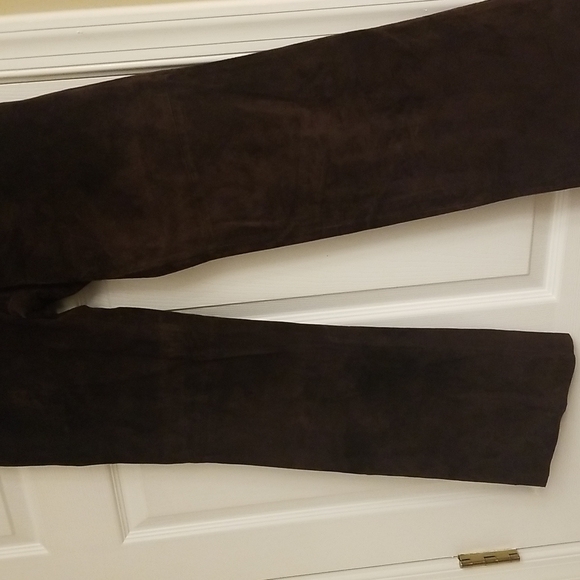 Chocolate suede leather pants - Picture 3 of 10